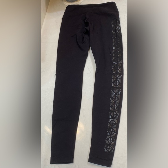Lululemon leggings 6 - Picture 5 of 7